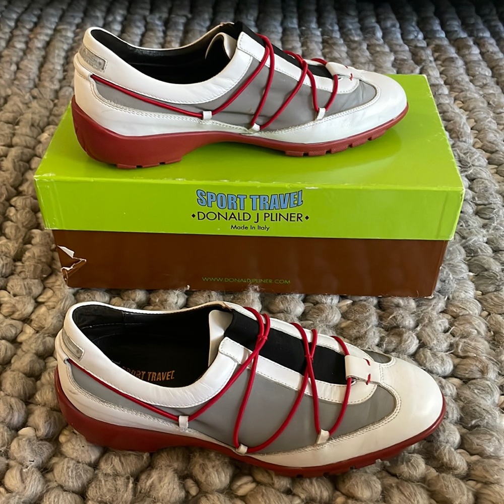 Donald J Pliner sneakers